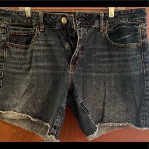 American Eagle Denim Shorts Size 14